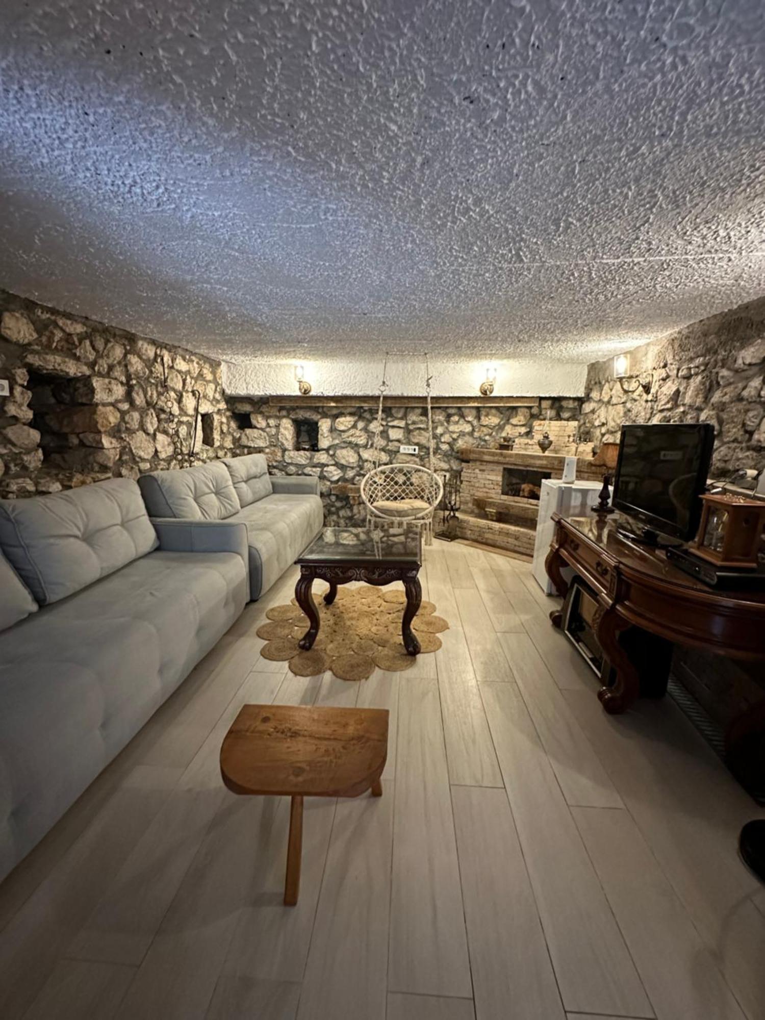 Apartment Konoba Ulicevic Vranjina Eksteriør billede
